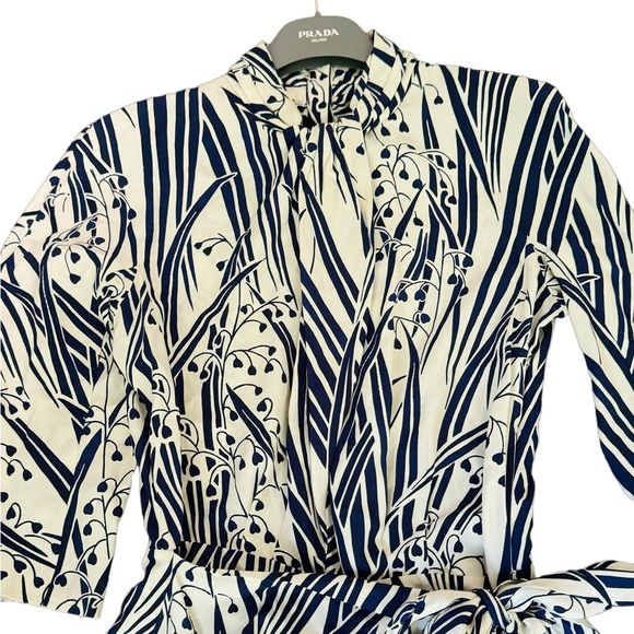 PRADA**Floral Print Scarf Neck Midi Dress***I 38; US 4***$3500 CURRENT!!!!!!!! - Picture 7 of 12